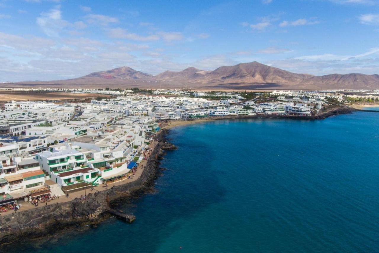 Sea Breeze Ocean View Apartment Playa Blanca  Exterior photo